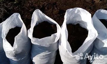 Перегной куриный навоз В мешках, лежал (2 год)