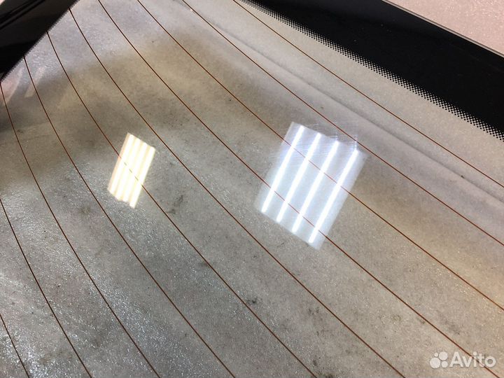 Стекло багажной двери Nissan Qashqai J10