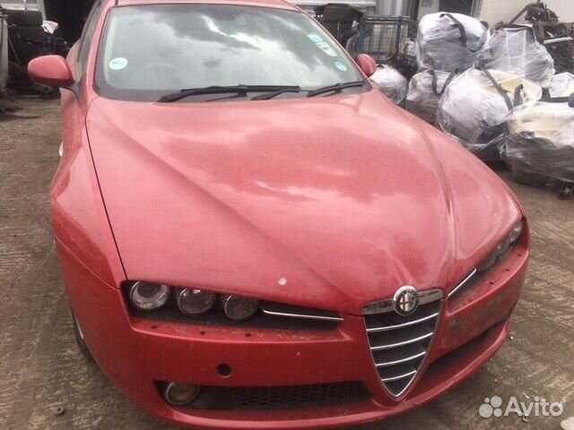 Разбор на запчасти Alfa Romeo 159