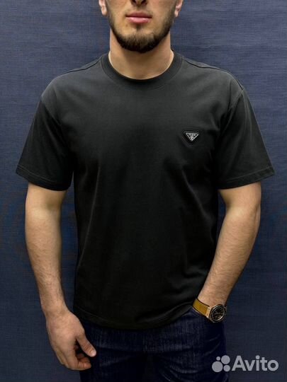 Футболка мужской prada