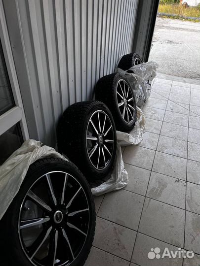 Pirelli P Zero SUV 2.25/45 R17