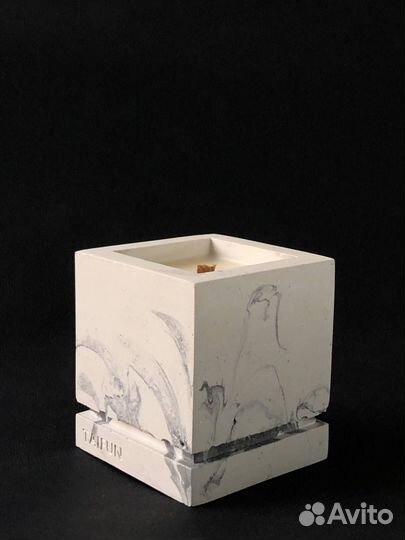 Свеча ароматическая в стакане из гипса