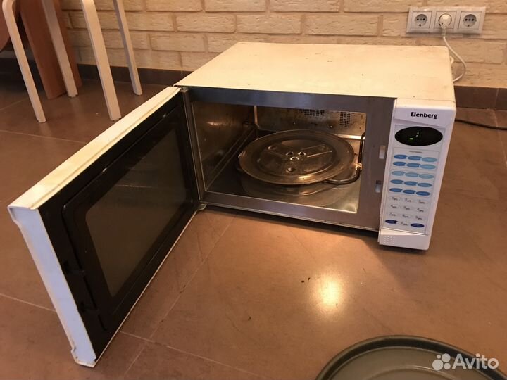 Микроволновая печь Elenberg