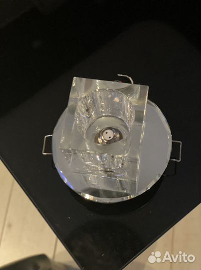 Светильник потолочный встраиваемый