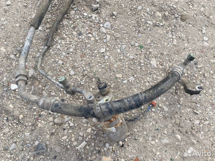 Трубка (шланг) кондиционера Kia Sportage