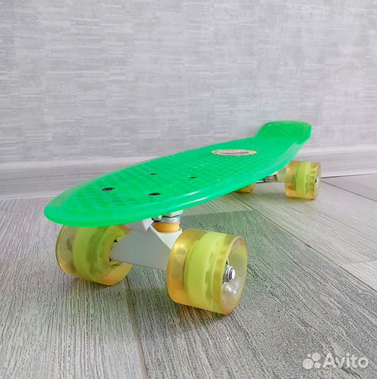 Скейтборд новый