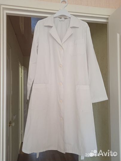 Белый медицинский халат 44-46размер