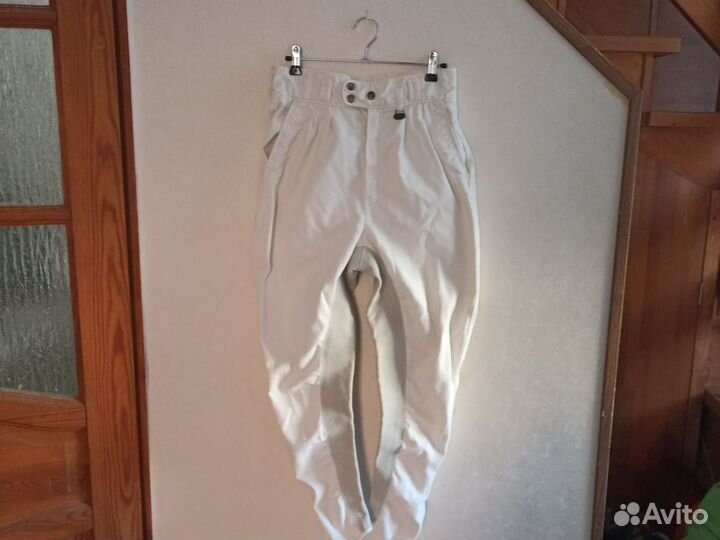 Бриджи для конного спорта белые