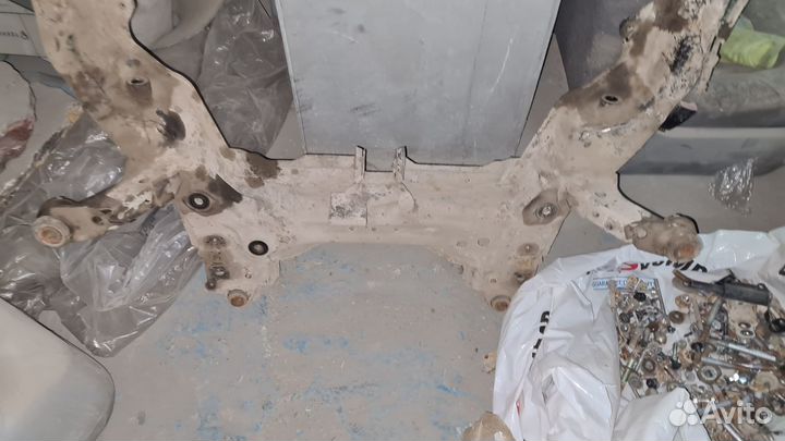 Подрамник на Mazda 6 gh