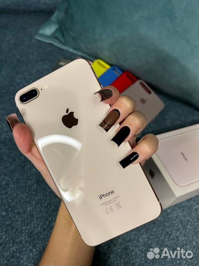iPhone 8 Plus, 64 ГБ