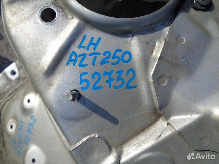 Лонжерон левый Toyota Avensis AZT250 1AZ-FSE