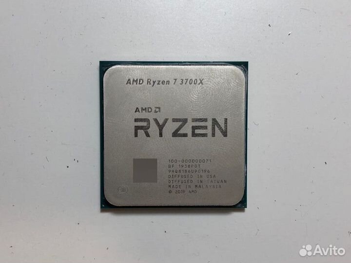 Процессор AMD Ryzen 7 3700X