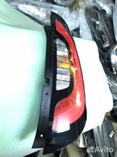 Фонарь правый Kia Soul 2 LED