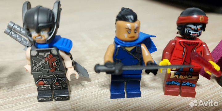 Лего фигурки