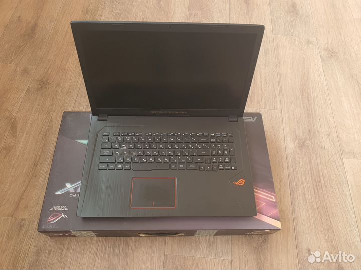 Игровой монстр Asus Rog 17,3