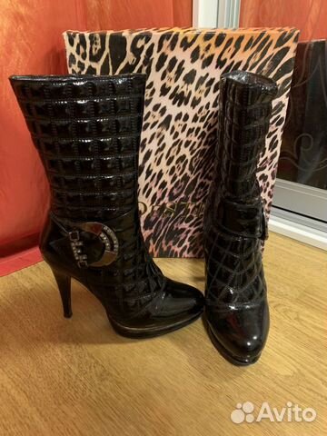 Сапоги натуральные лаковые на шпильке 37р