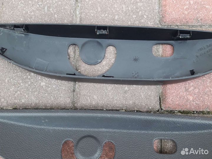 Накладка замка багажника Volkswagen touareg gp