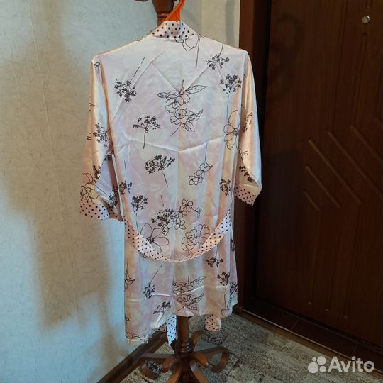 Женский халатик шелковый