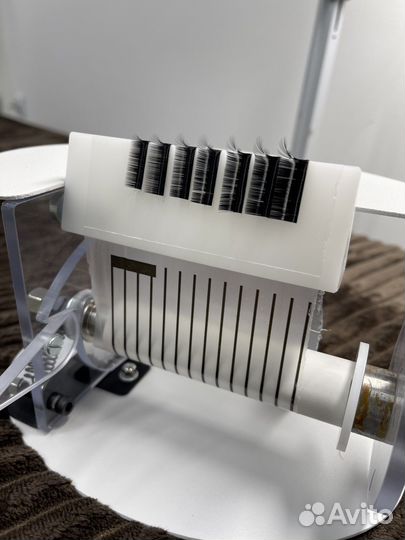 Машинка для наращивания ресниц