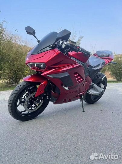 Электромотоциклы в пути