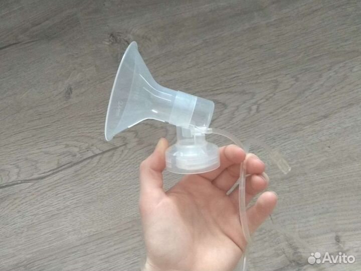 Молокоотсос medela ручной