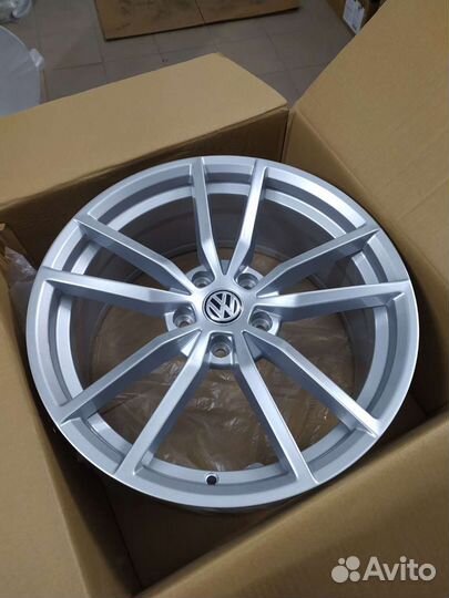 R18/5/112 Pretoria VW Golf R, Passat, Octavia A7