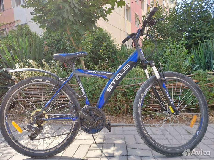 Скоростной, горный велосипед Stels Navigator 550V