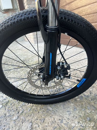 Продаю детский велосипед с 5 -9 лет