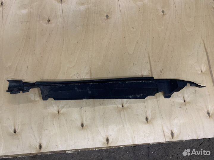 Накладка крыла перед Land cruiser 200