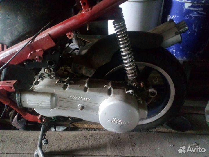 Запчасти на скутер