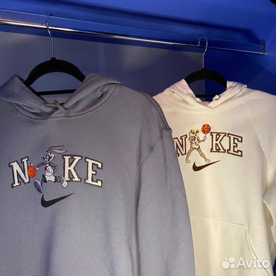 Толстовки с принтом на заказ