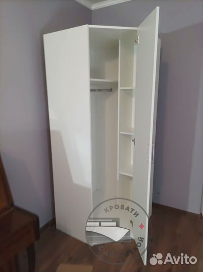 Шкаф распашной