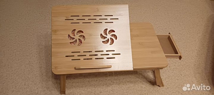 Столик для ноутбука