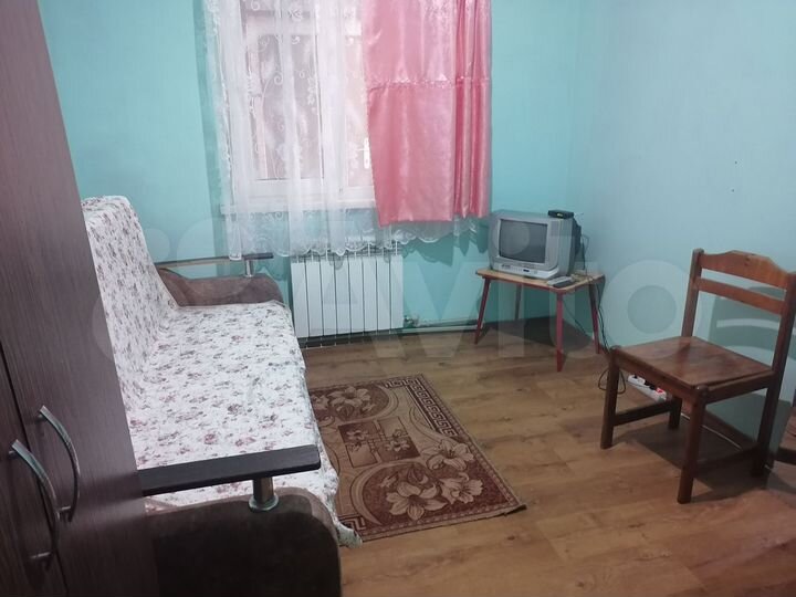 Комната 11 м² в 7-к., 1/2 эт.