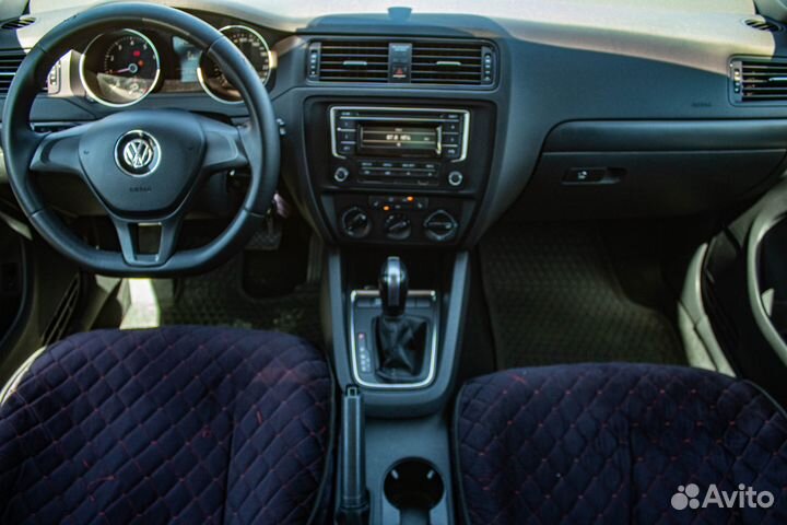 Volkswagen Jetta 1.6 AT, 2015, 142 905 км