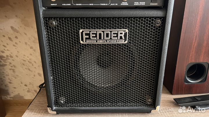 Fender Rumble 15