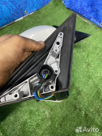 Зеркало заднего вида боковое правое Bmw 3 E90