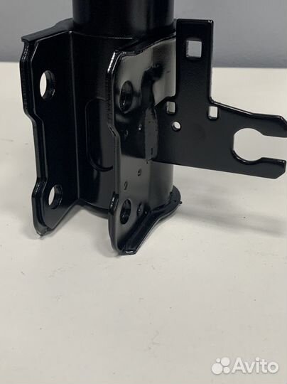 Стойка амортизатор передняя Opel Astra H Zafira B