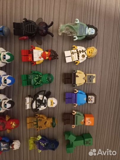 Фигурки лего разных серий