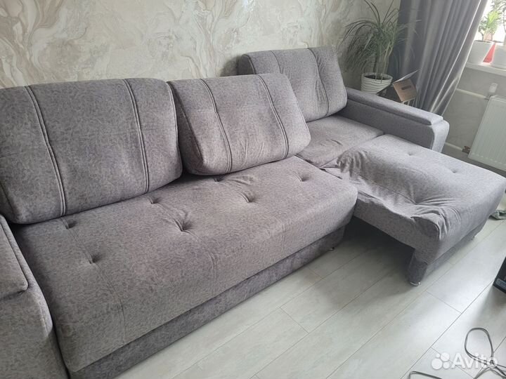 Угловой диван бу