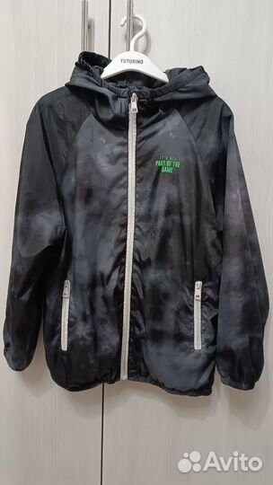 Ветровка р.140-146