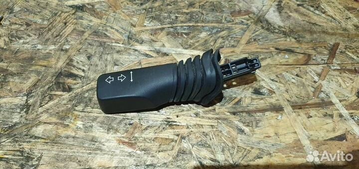 Переключатель поворотов подрулевой Opel Astra H 2