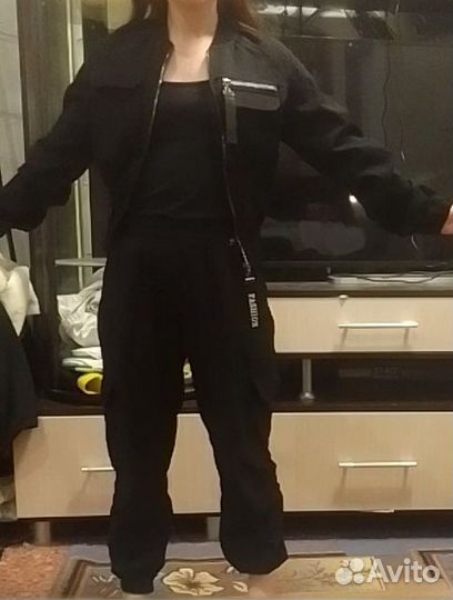 Спортивный комплект женский