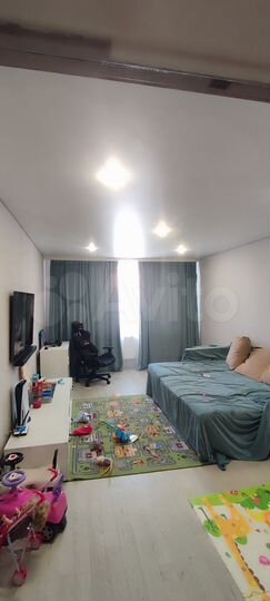 2-к. квартира, 75 м², 10/14 эт.