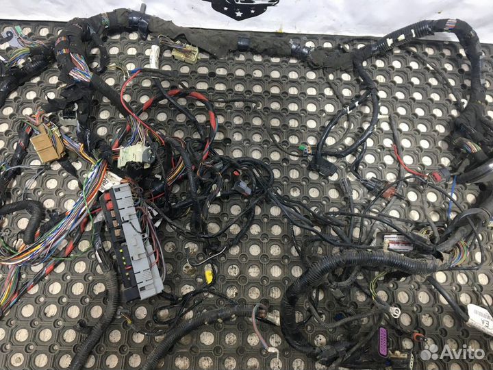 Электропроводка (коса) двигателя Ford Transit