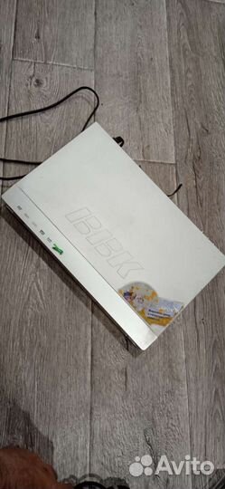 DVD-плeeр BBK DV-318 Sl