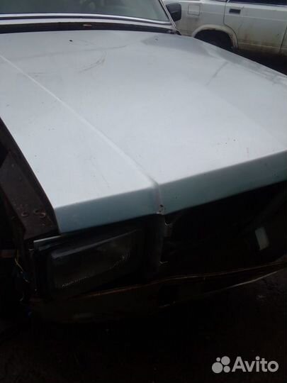 Капот волга