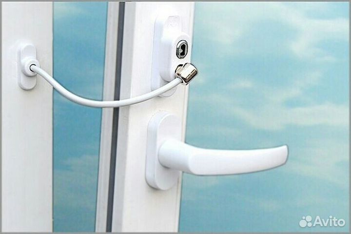 Детский замок (защита) на окна