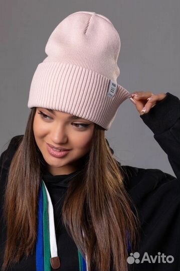 Шапка женская весенняя