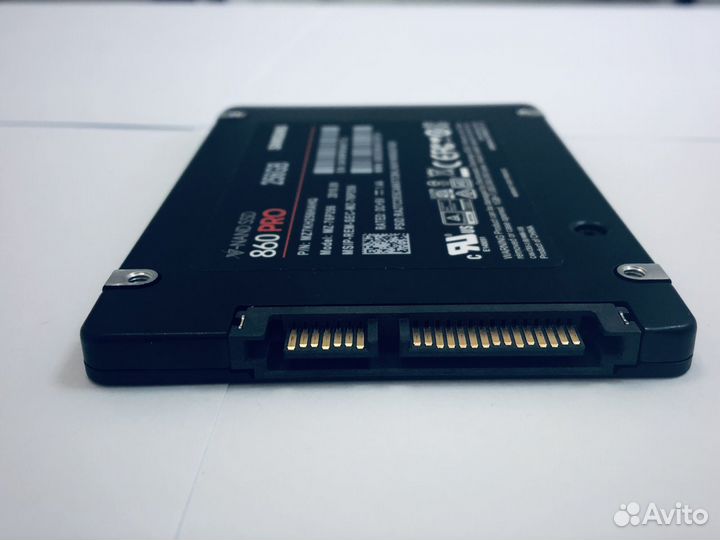Почти новые SSD-диски Samsung 860 Pro 250 Gb